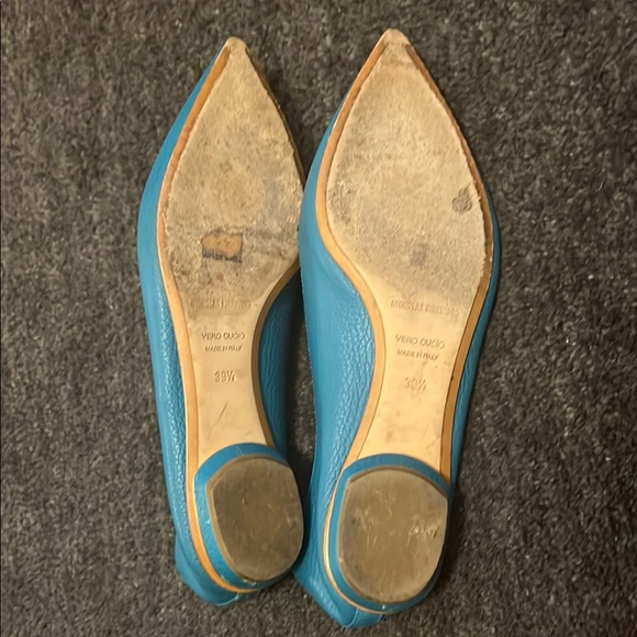 Blue Women's Pointed Toe Flats - Picture 5 of 5